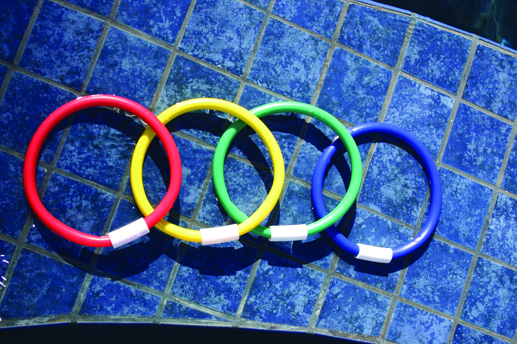 aquatic therapy dive rings for hydrotherapists