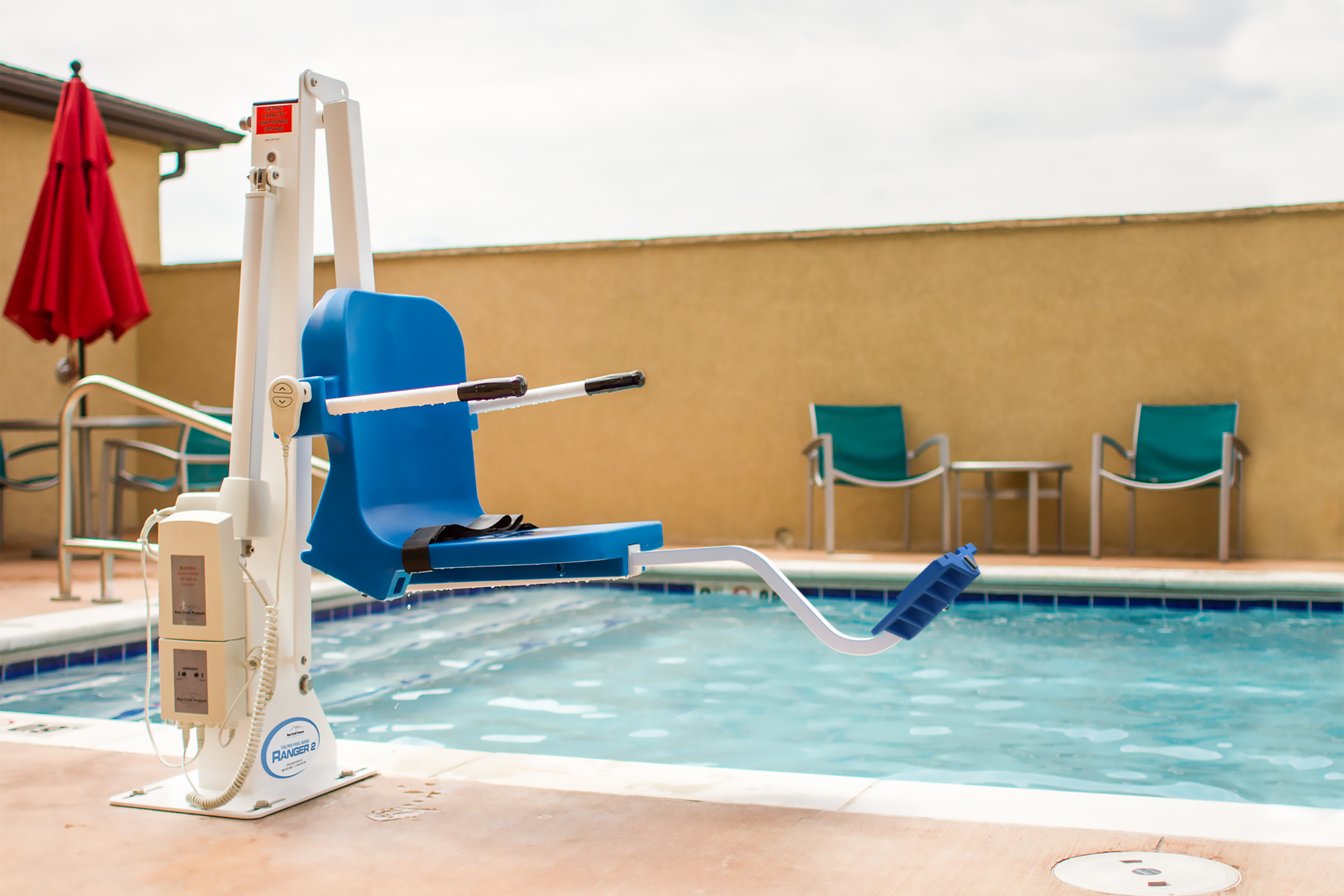 THE RANGER 2 POOL LIFT